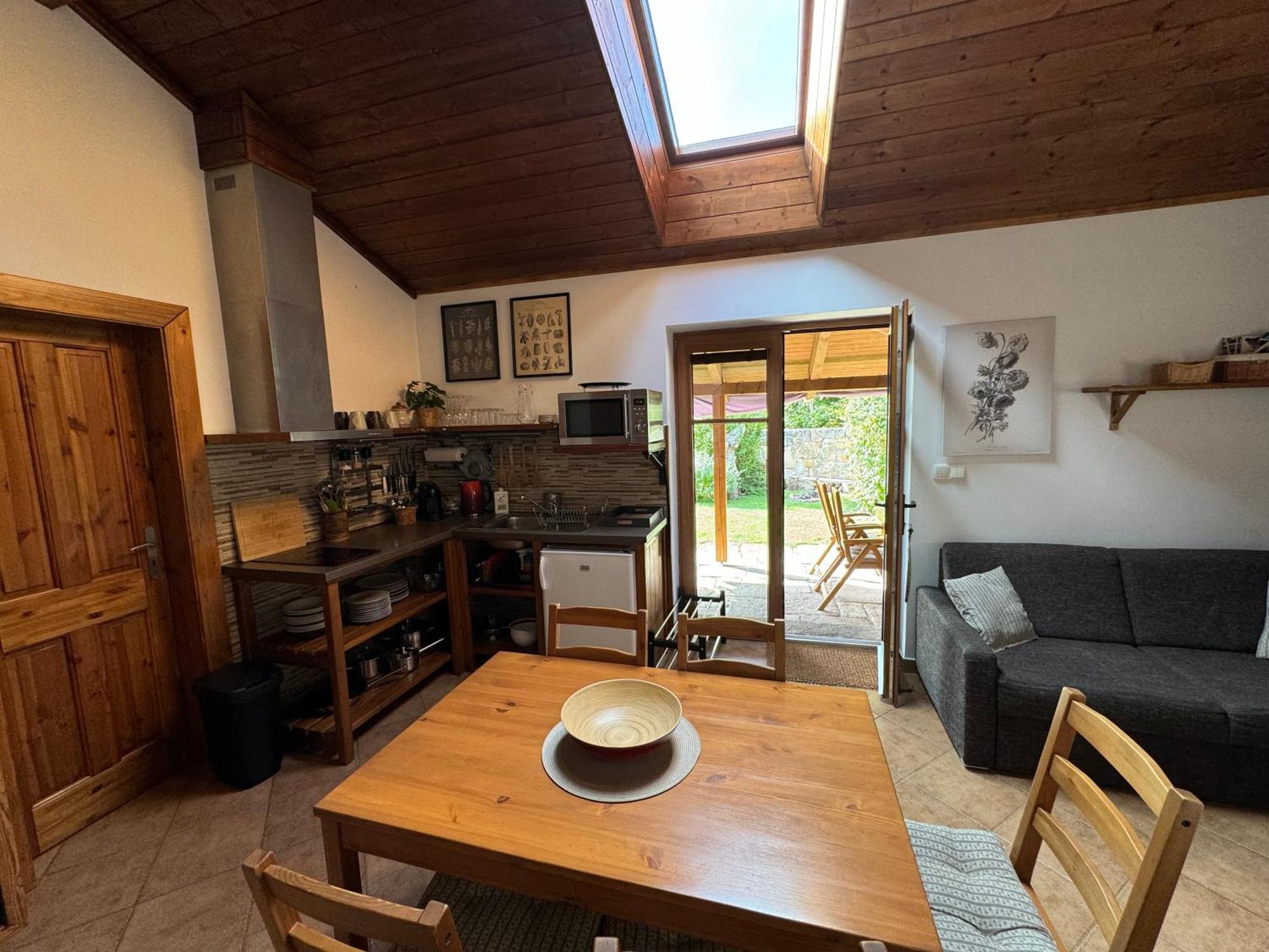 Kamenny Apartman Libunec Экстерьер фото
